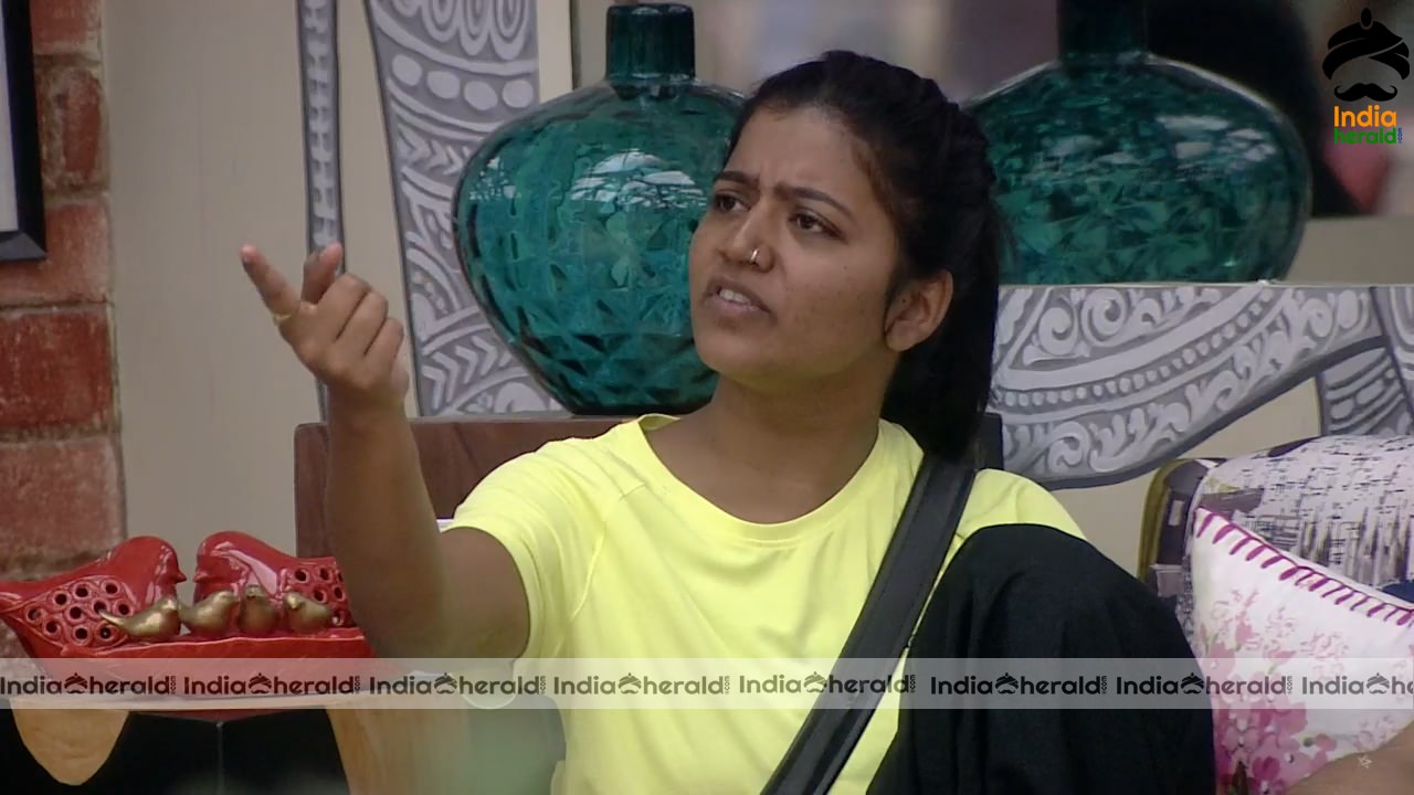 Bigg Boss Telugu Season 3 Day 30 Hot Stills Set 2