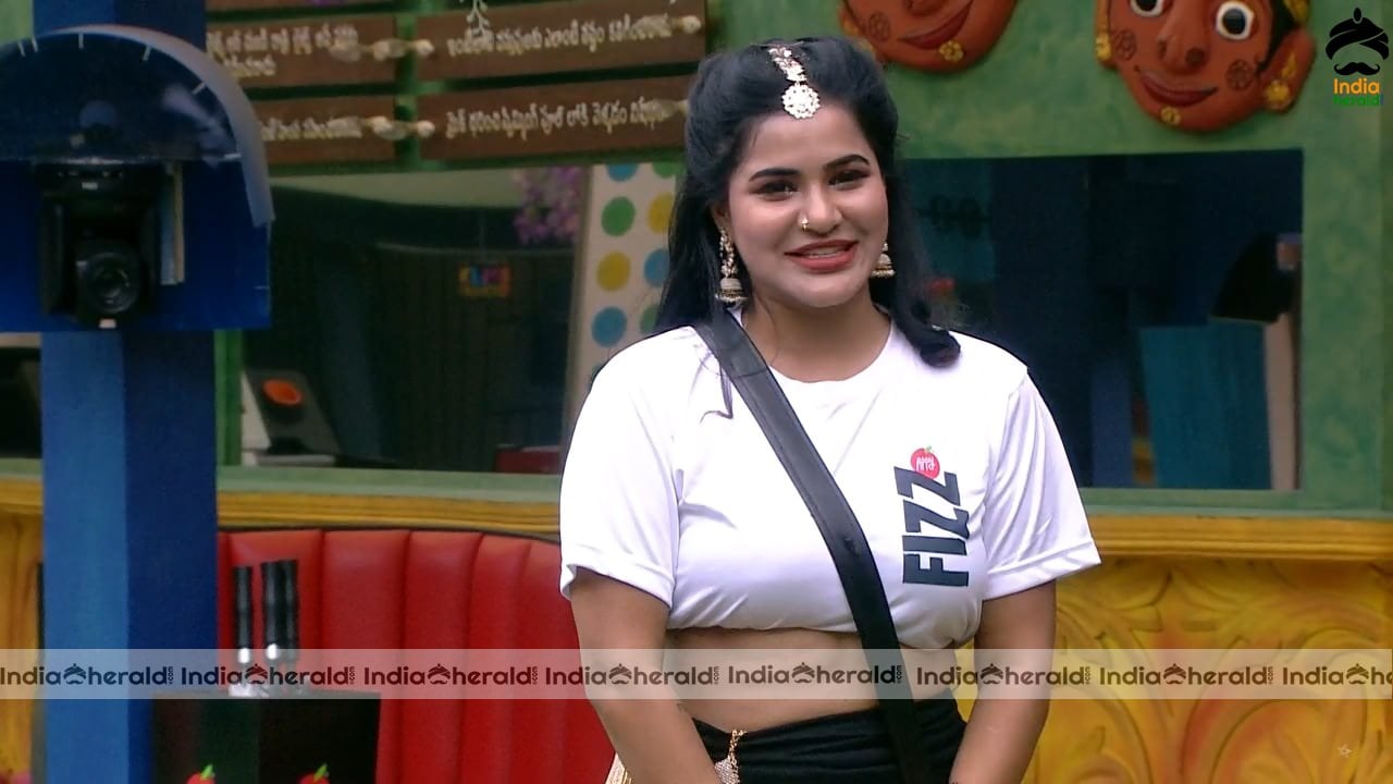 Bigg Boss Telugu Season 3 Day 31 Hot Stills Set 1