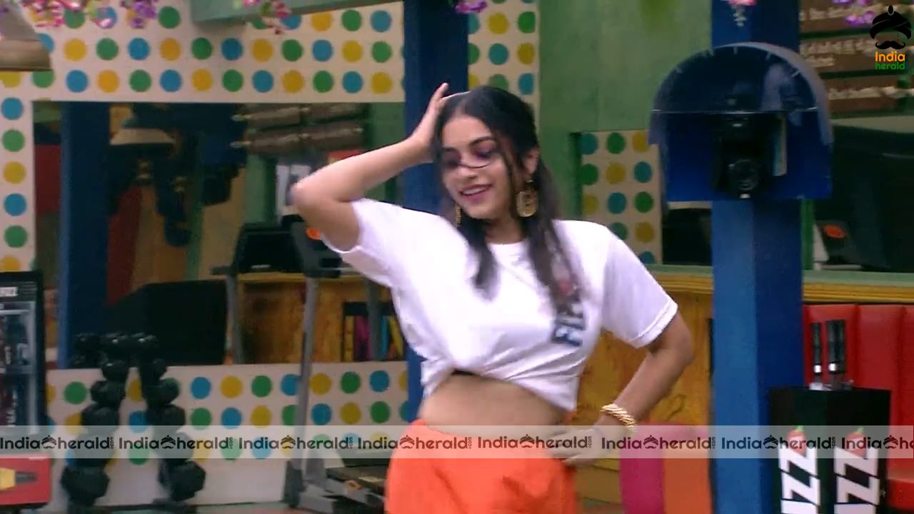 Bigg Boss Telugu Season 3 Day 31 Hot Stills Set 1