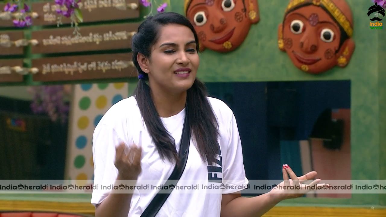 Bigg Boss Telugu Season 3 Day 31 Hot Stills Set 2