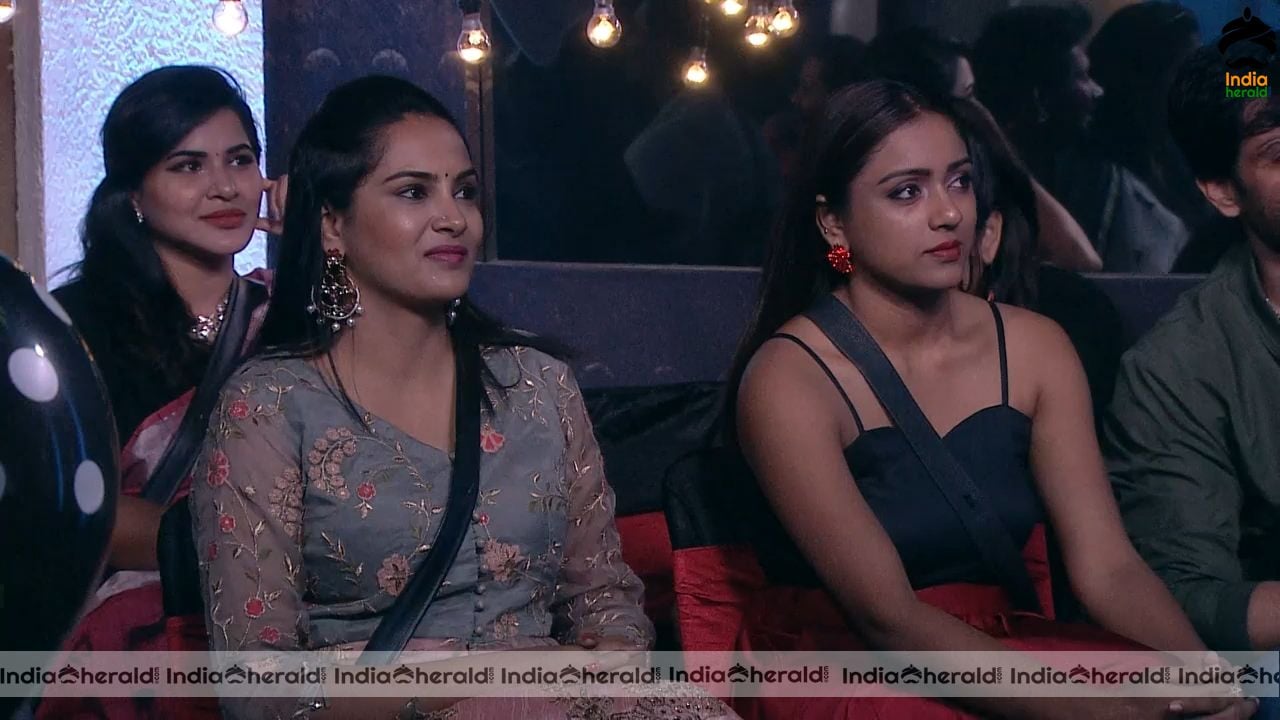 Bigg Boss Telugu Season 3 Day 32 Hot Stills Set 2