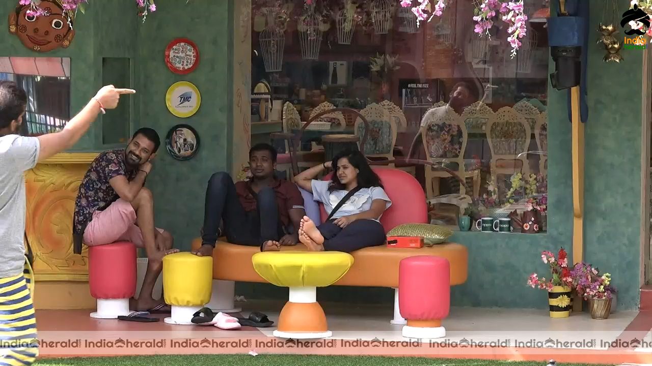 Bigg Boss Telugu Season 3 Day 33 Hot Stills Set 1