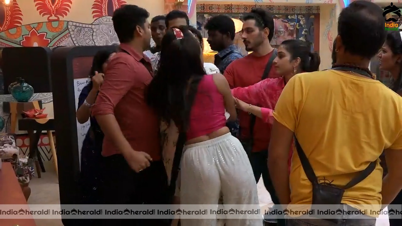 Bigg Boss Telugu Season 3 Day 33 Hot Stills Set 3
