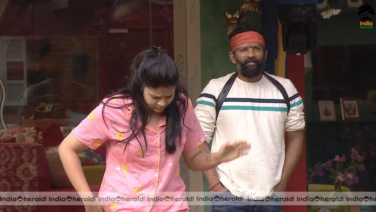 Bigg Boss Telugu Season 3 Day 37 Hot Stills Set 1