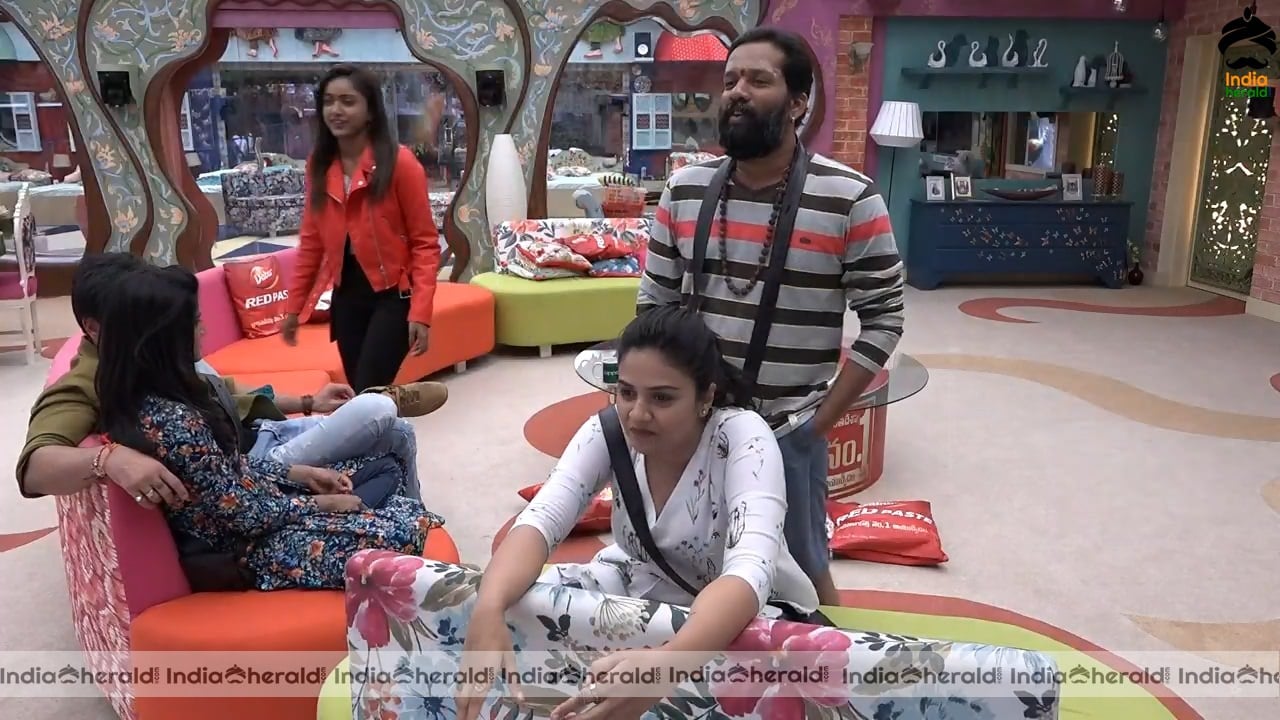 Bigg Boss Telugu Season 3 Day 37 Hot Stills Set 1