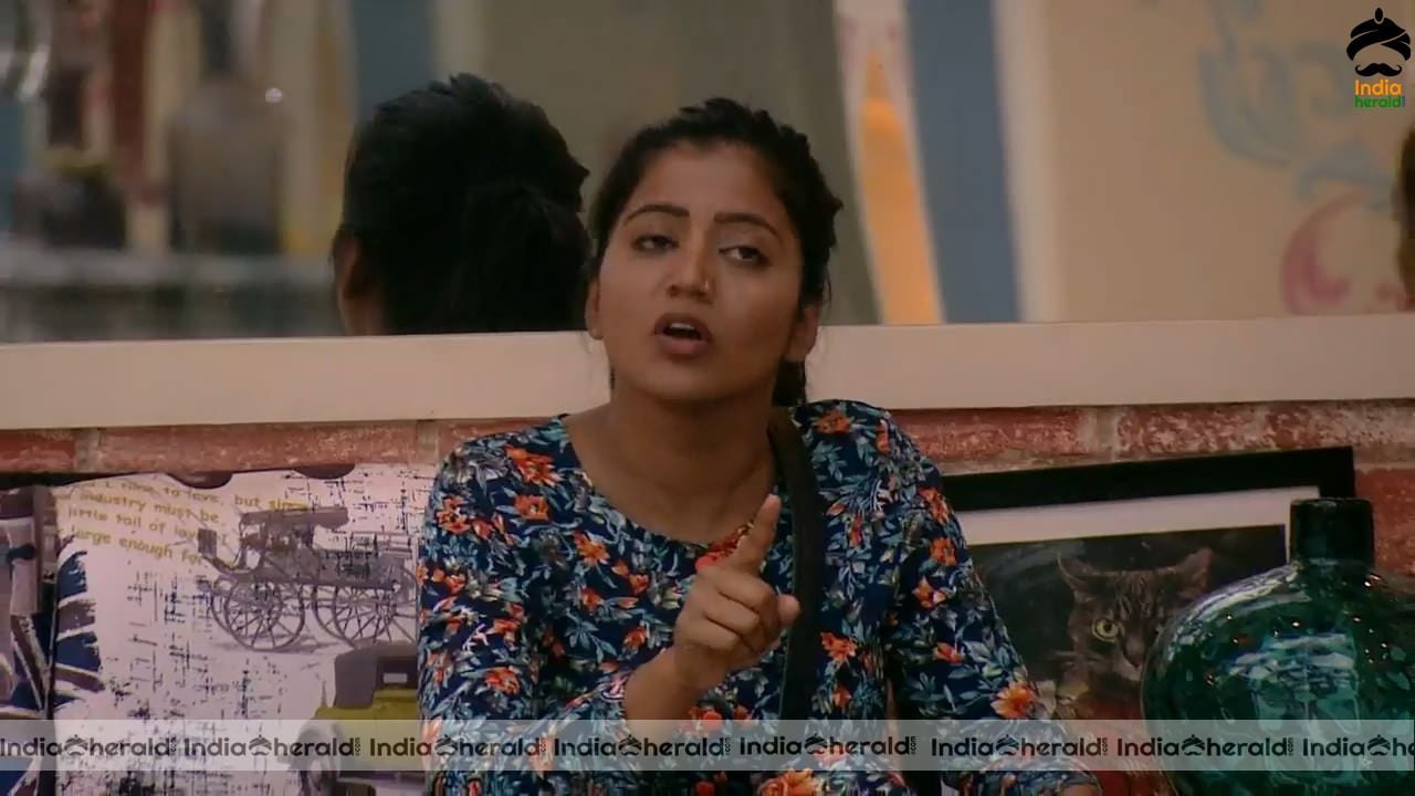 Bigg Boss Telugu Season 3 Day 37 Hot Stills Set 3