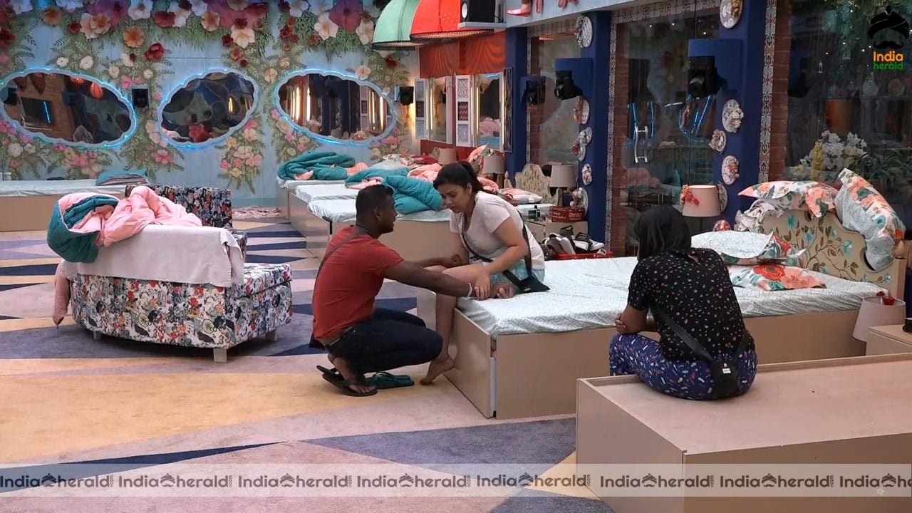 Bigg Boss Telugu Season 3 Day 37 Hot Stills Set 3