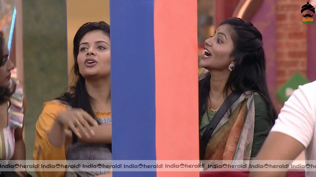 Bigg Boss Telugu Season 3 Day 38 Hot Stills Set 2