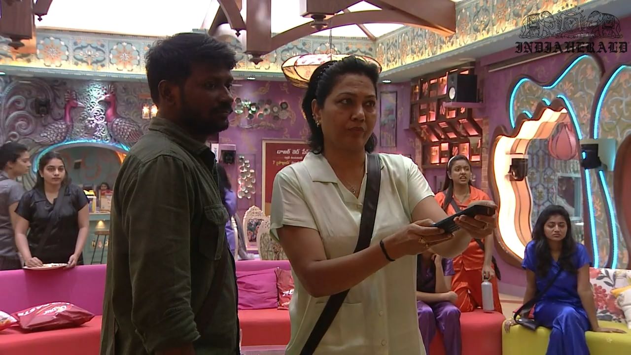 Bigg Boss Telugu Season 3 Day 4 Hot Stills Set 3