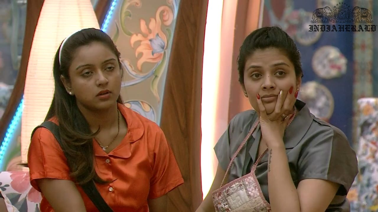 Bigg Boss Telugu Season 3 Day 4 Hot Stills Set 3