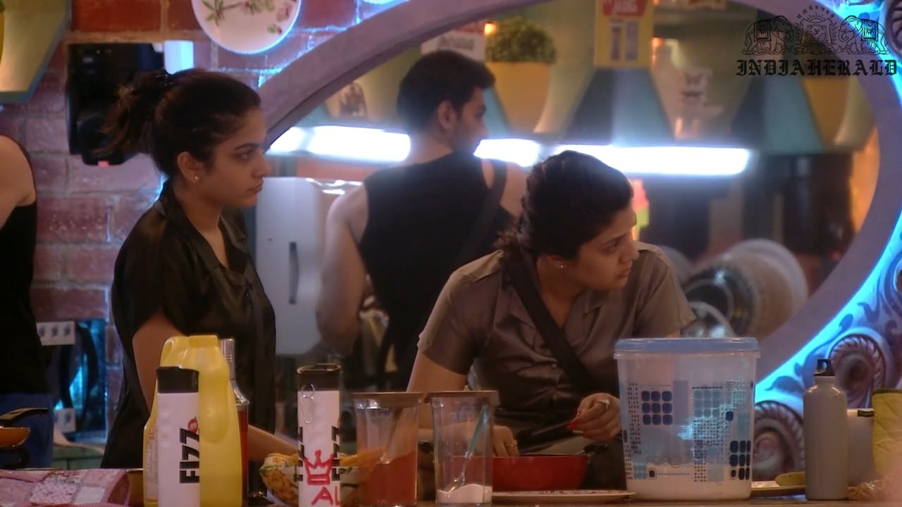 Bigg Boss Telugu Season 3 Day 4 Hot Stills Set 3