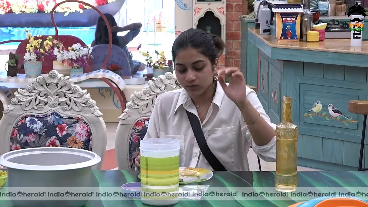 Bigg Boss Telugu Season 3 Day 40 Hot Stills Set 1