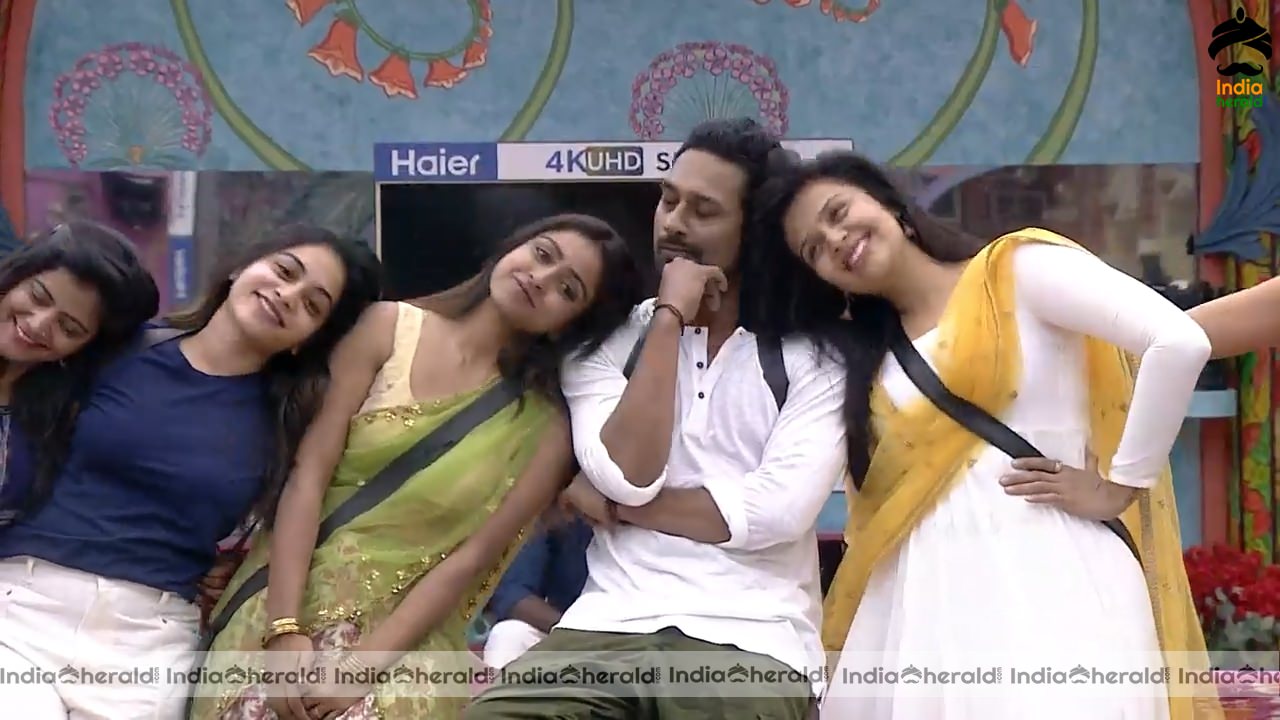 Bigg Boss Telugu Season 3 Day 41 Hot Stills Set 2