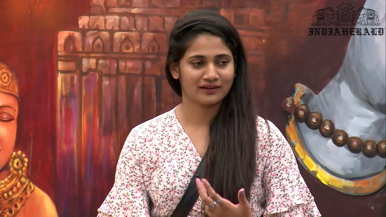 Bigg Boss Telugu Season 3 Day 43 Hot Stills Set 3