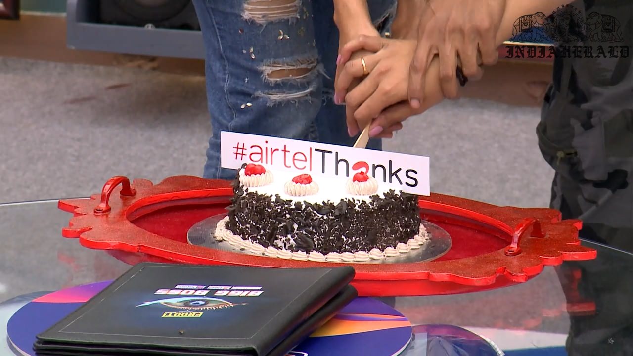 Bigg Boss Telugu Season 3 Day 43 Hot Stills Set 3