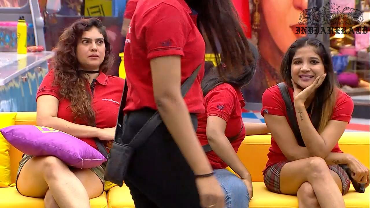 Bigg Boss Telugu Season 3 Day 43 Hot Stills Set 3