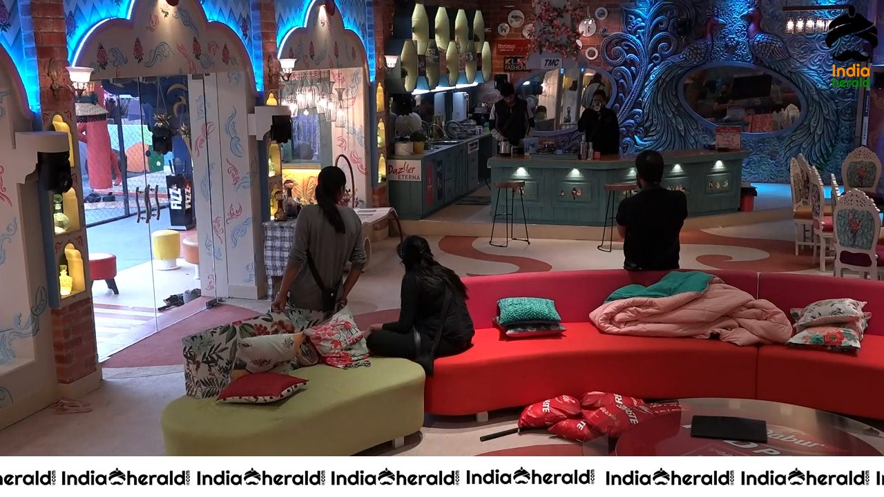 Bigg Boss Telugu Season 3 Day 45 Hot Stills Set 1