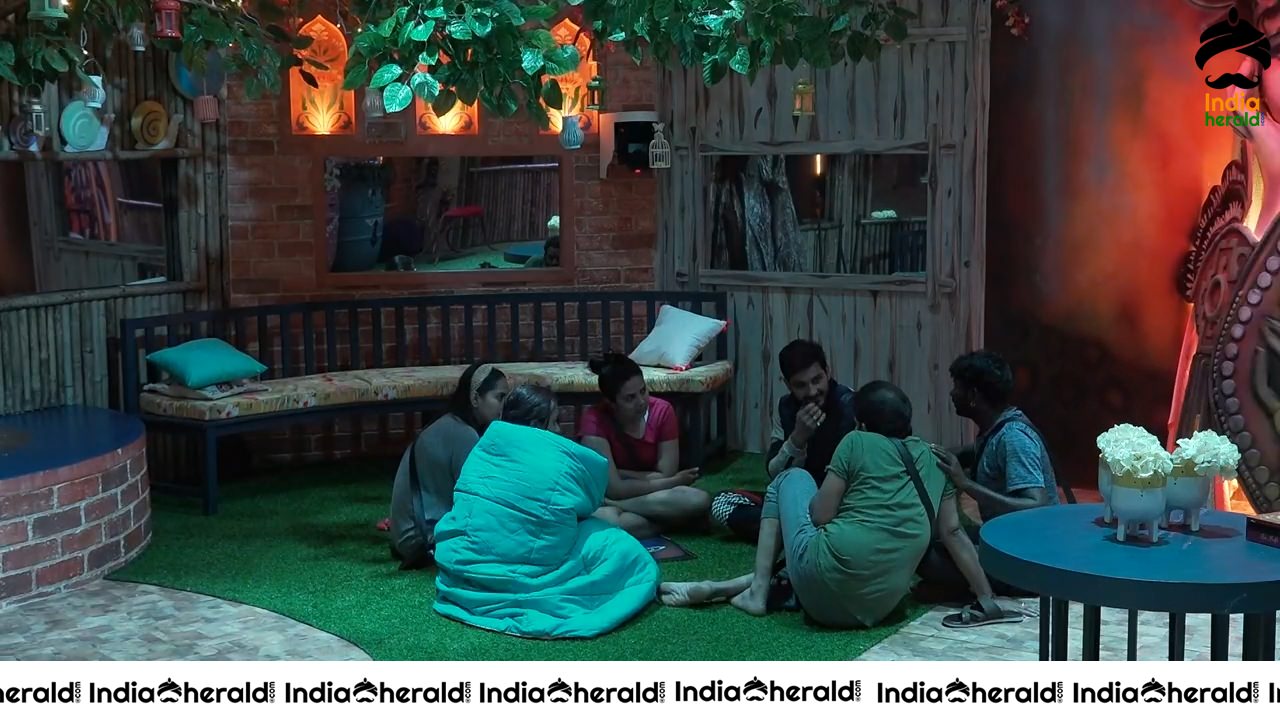 Bigg Boss Telugu Season 3 Day 45 Hot Stills Set 1