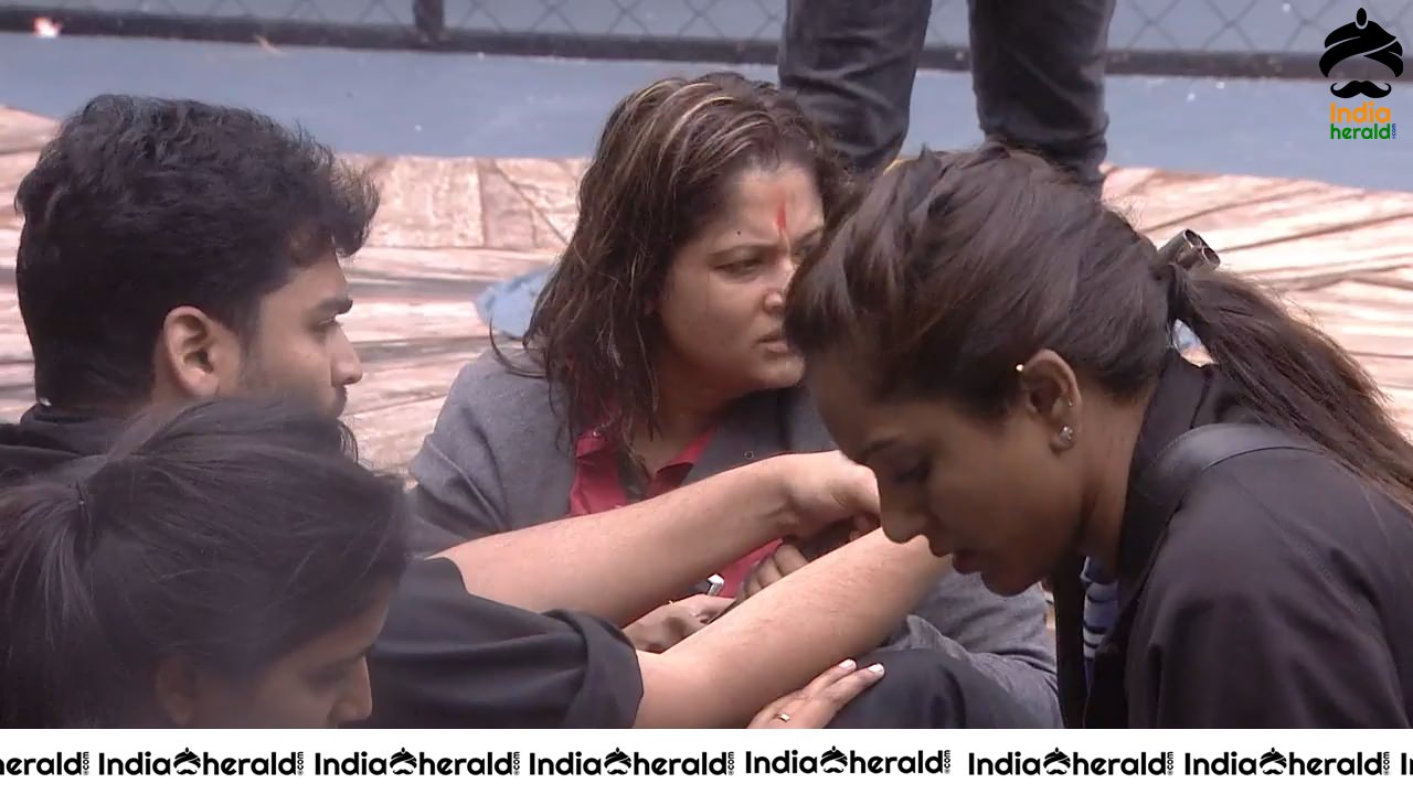 Bigg Boss Telugu Season 3 Day 45 Hot Stills Set 2