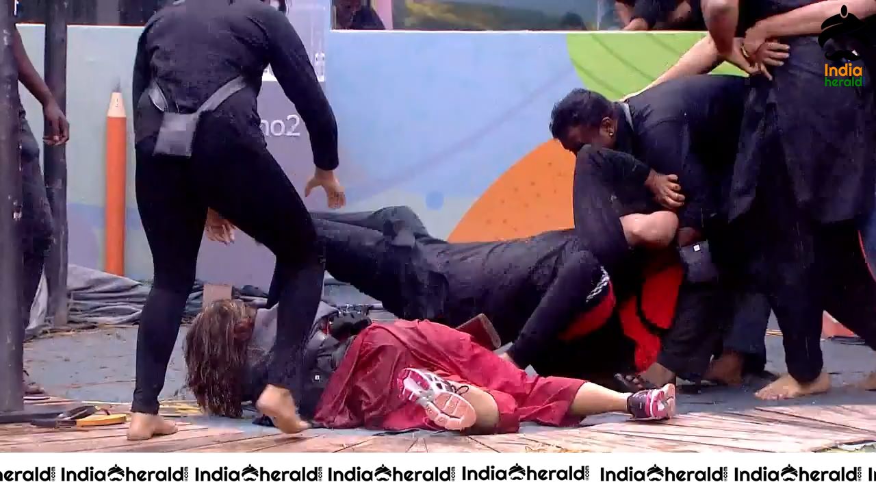 Bigg Boss Telugu Season 3 Day 45 Hot Stills Set 2