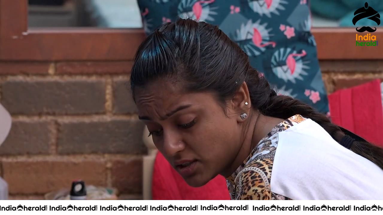 Bigg Boss Telugu Season 3 Day 46 Hot Stills Set 1