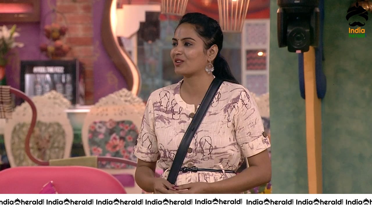 Bigg Boss Telugu Season 3 Day 50 Hot Stills Set 3