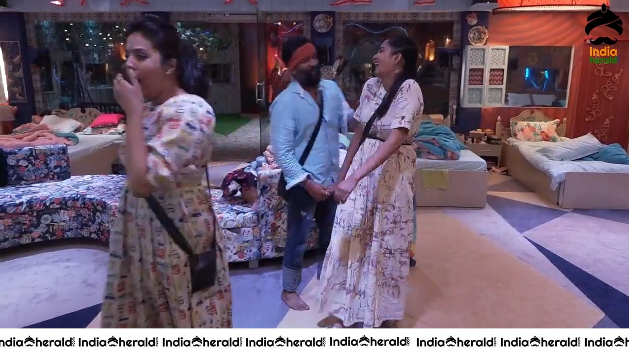 Bigg Boss Telugu Season 3 Day 50 Hot Stills Set 3