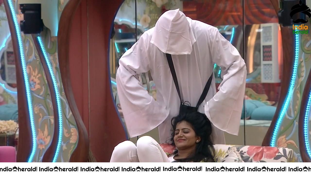 Bigg Boss Telugu Season 3 Day 51 Hot Stills Set 2