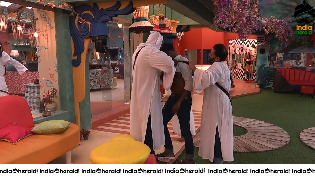 Bigg Boss Telugu Season 3 Day 51 Hot Stills Set 3