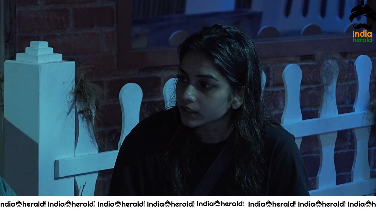 Bigg Boss Telugu Season 3 Day 52 Hot Stills Set 1