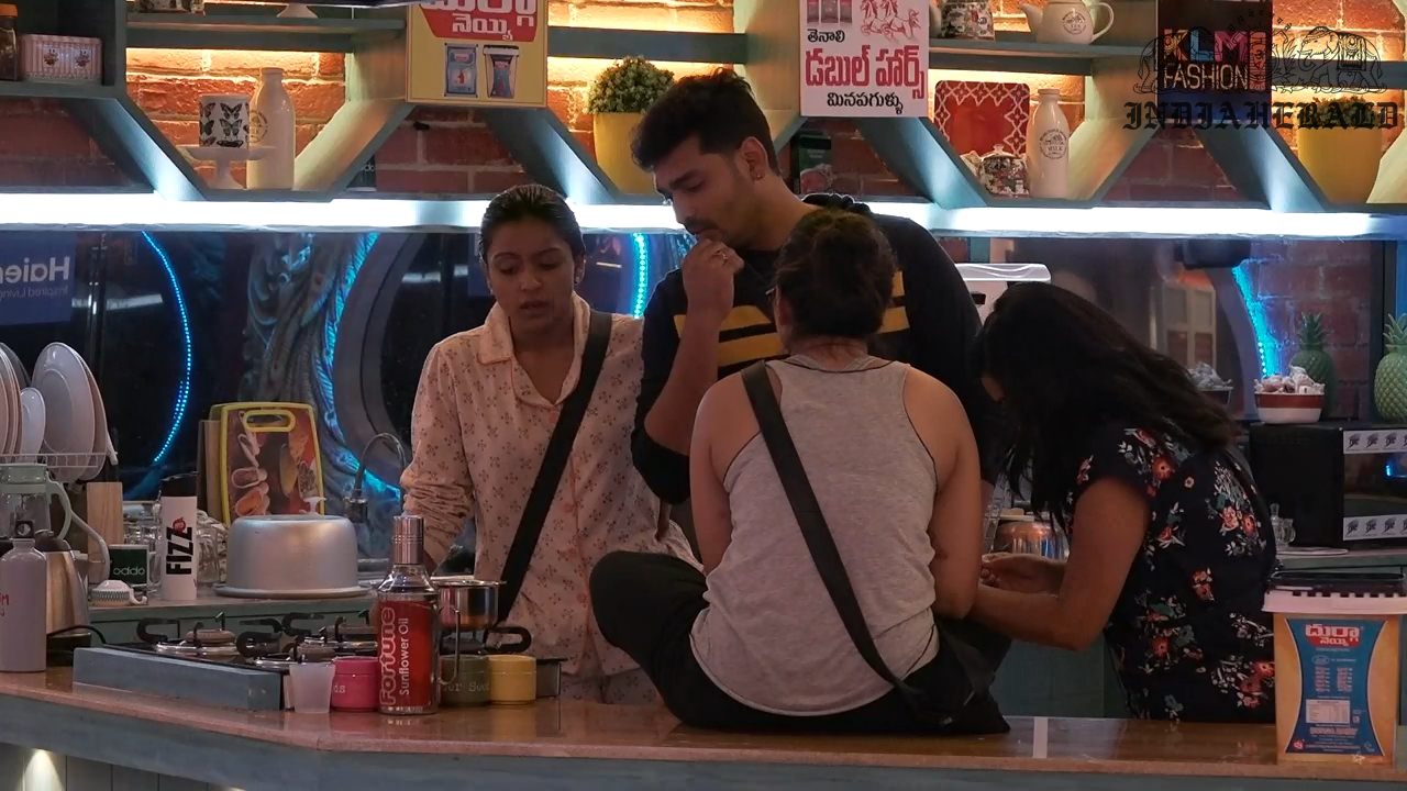 Bigg Boss Telugu Season 3 Day 9 Hot Stills Set 1