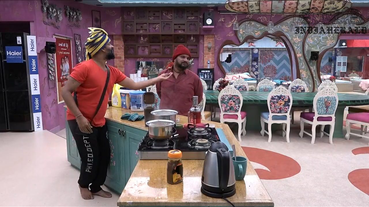 Bigg Boss Telugu Season 3 Day 9 Hot Stills Set 1