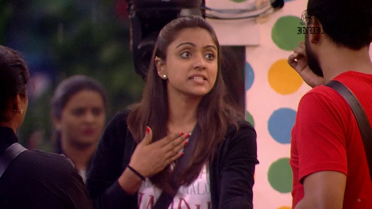 Bigg Boss Telugu Season 3 Day 9 Hot Stills Set 3