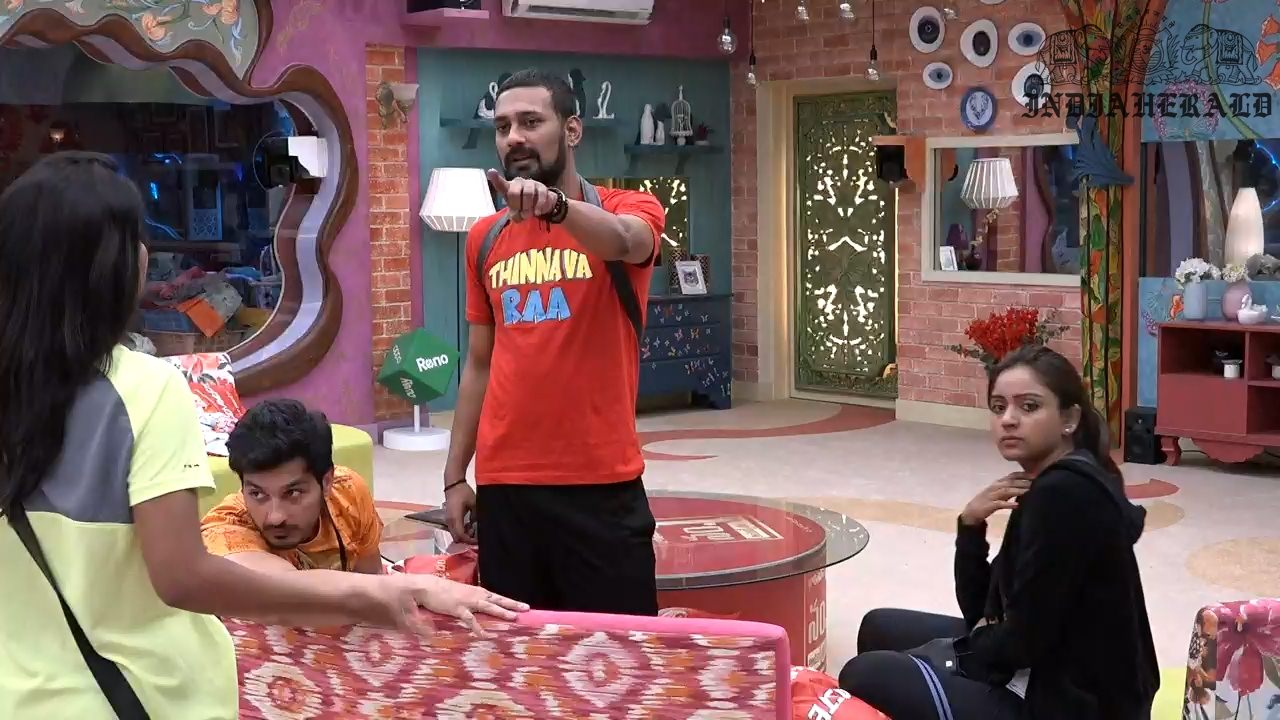 Bigg Boss Telugu Season 3 Day 9 Hot Stills Set 3