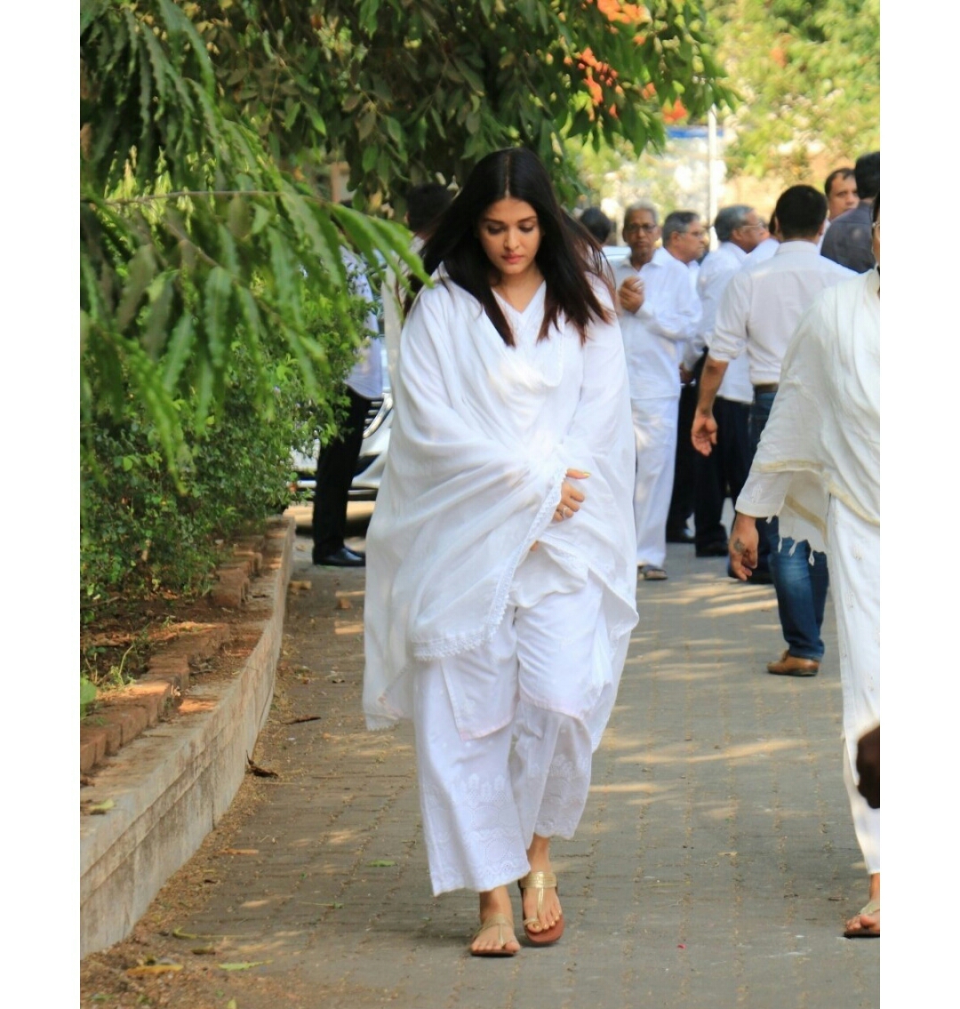 Funeral Of Big B Secretary And Film Producer Sheetal Jain