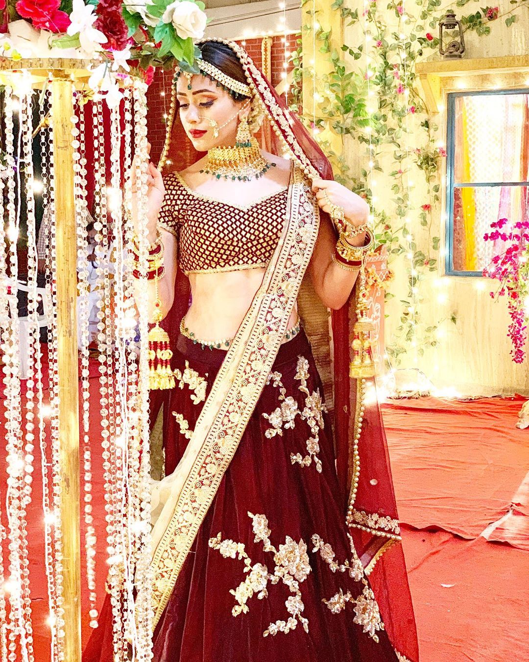 Hot Hiba Nawab In A Sexy Choli
