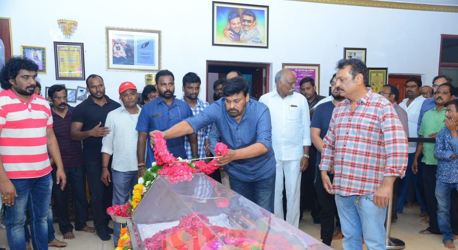 More Photos Of Celebs Paying Homage To Vijaya Nirmala Garu