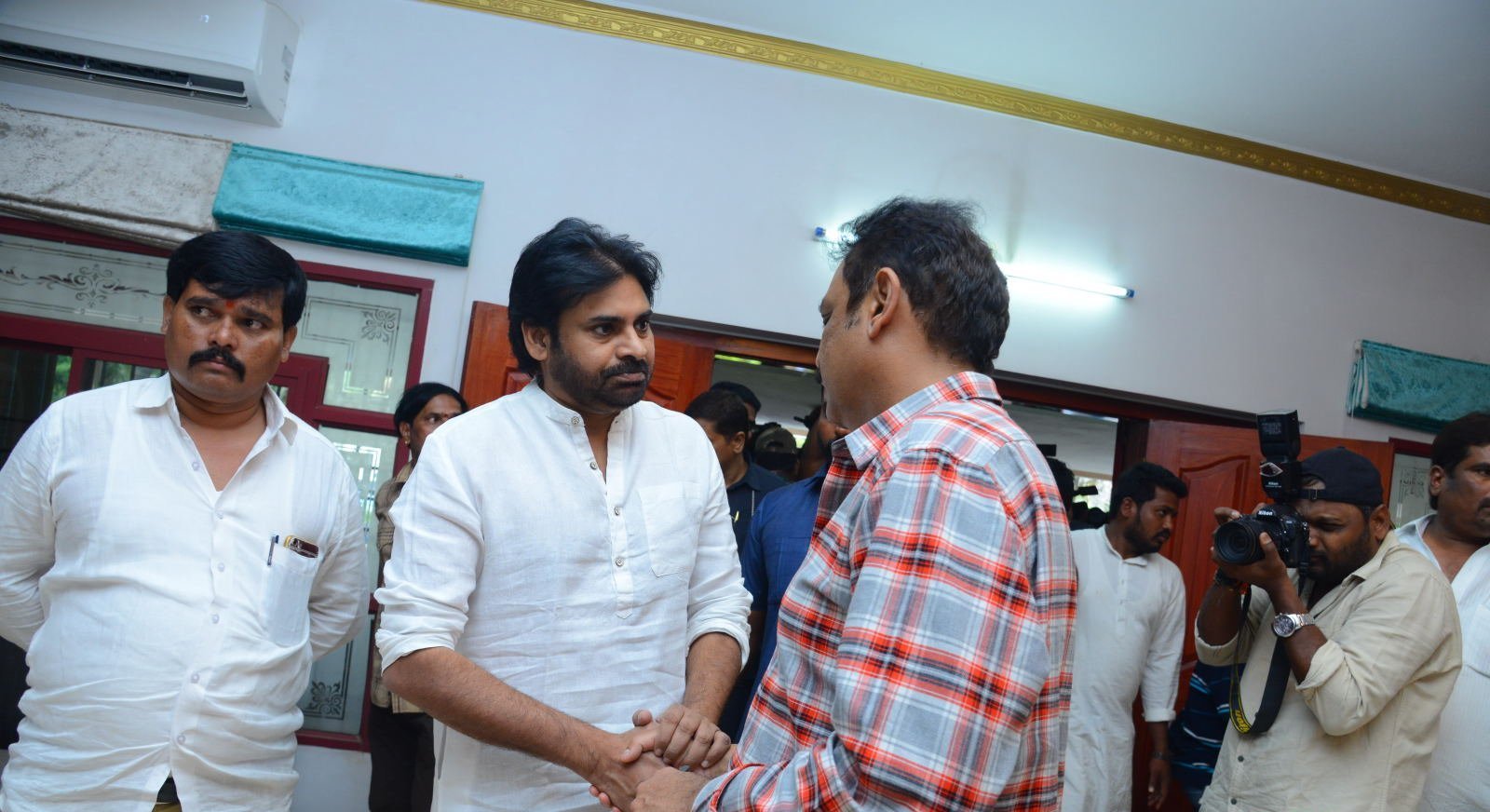 Pawan Kalyan Rashmika And Other Celebs Pay Homage To Vijaya Nirmala Garu