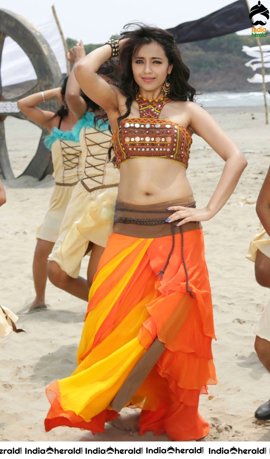 Trisha shows her Chubby Fleshy Belly and Deep Navel in these Latets Hot Photos Set 2