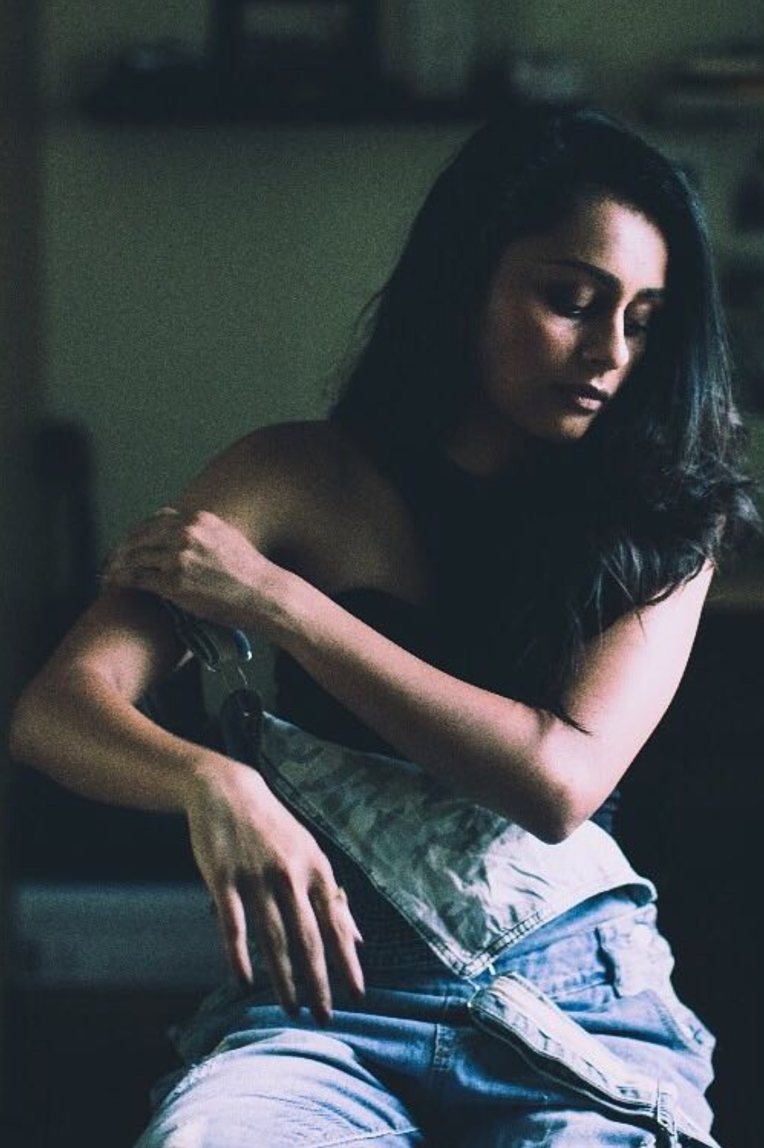 18 Year Old Young Singer Pragathi Hot Sizzling Photoshoot