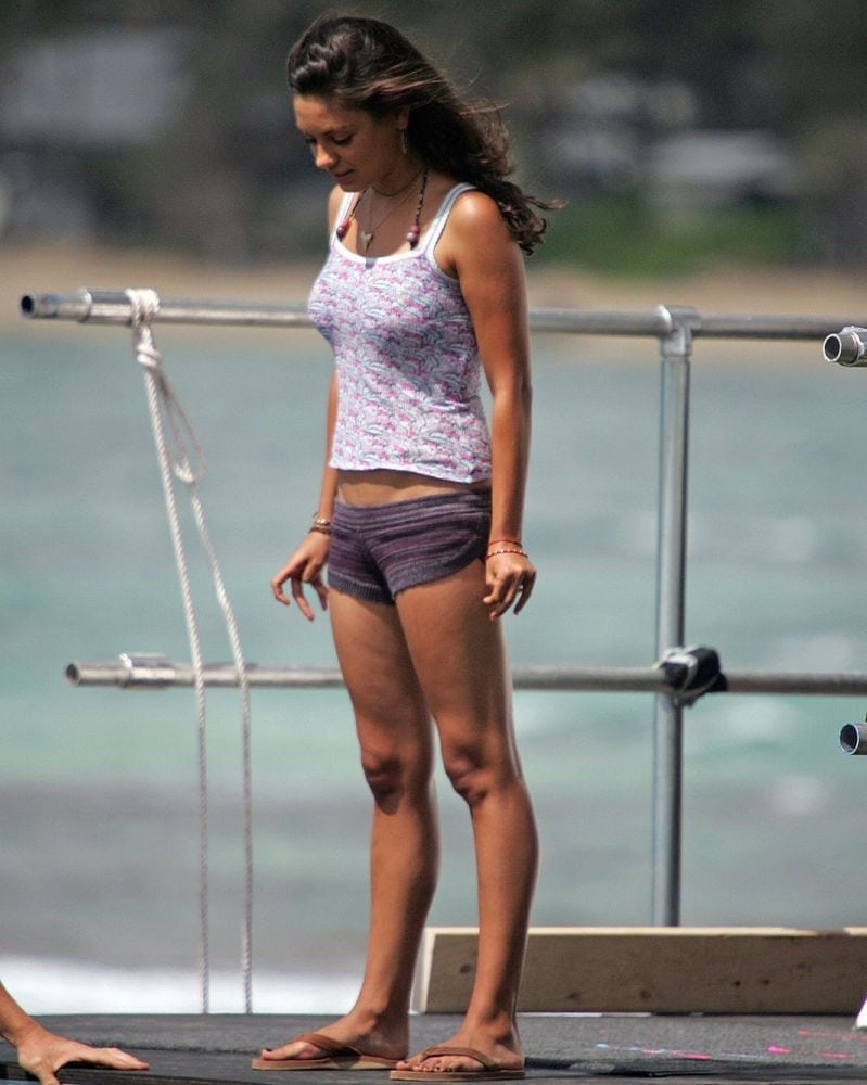 25 Hottest Milla Kunis Bikini Pictures Will Just Make You Drool For Her