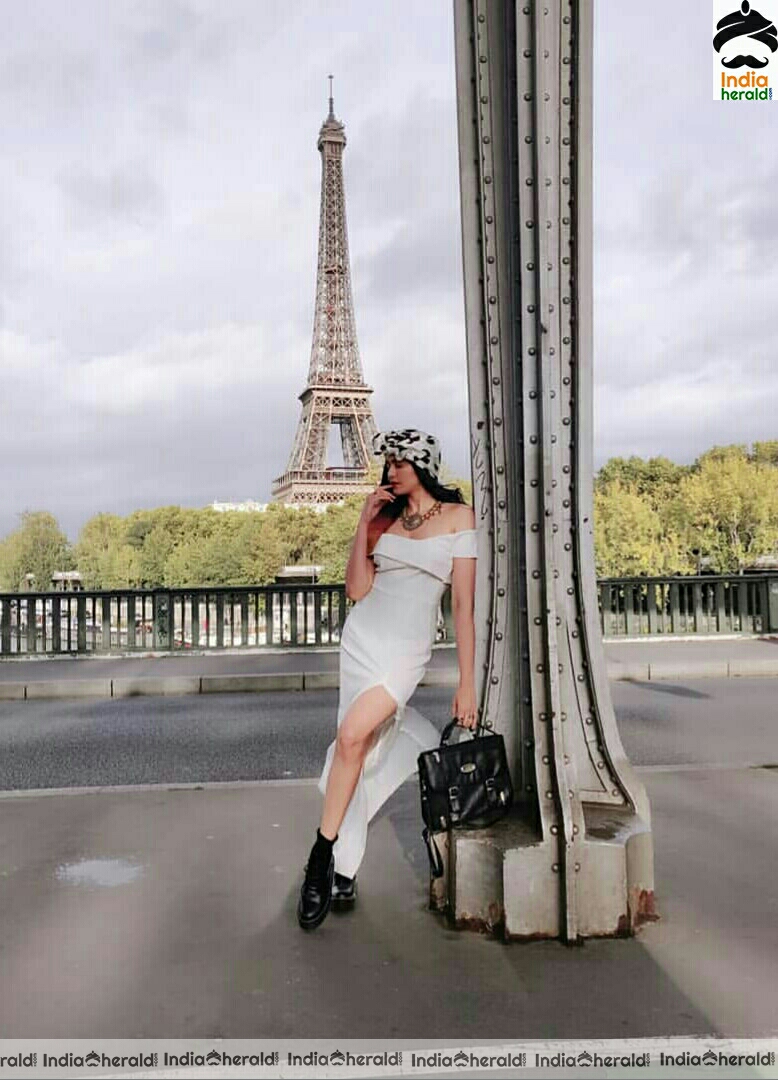 Adah sharma Hot and Sexy Stills From Paris