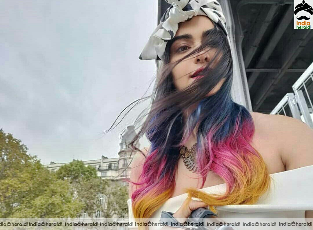 Adah sharma Hot and Sexy Stills From Paris