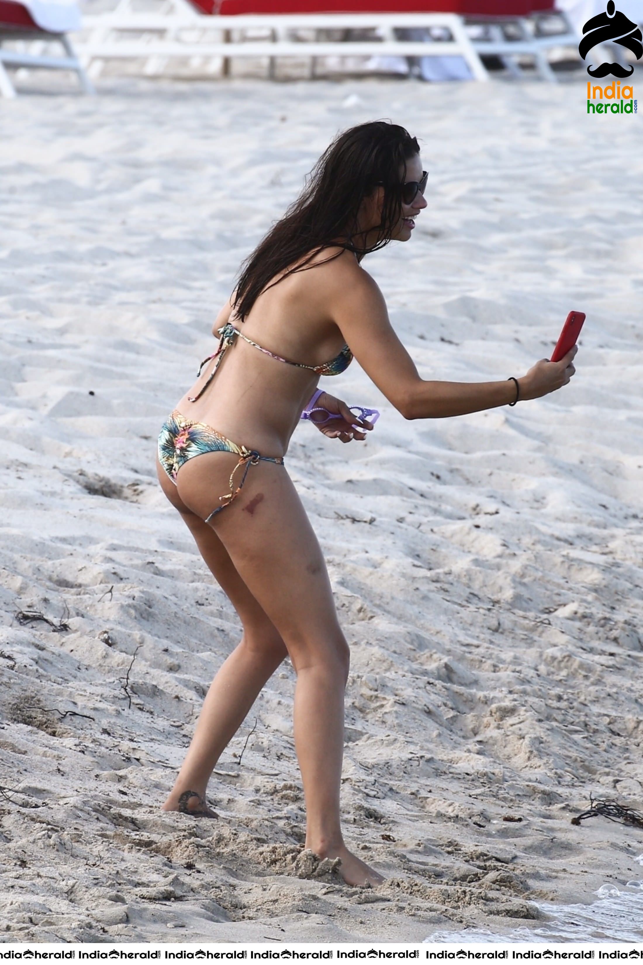 Adriana Lima on the beach in Miami Set 2