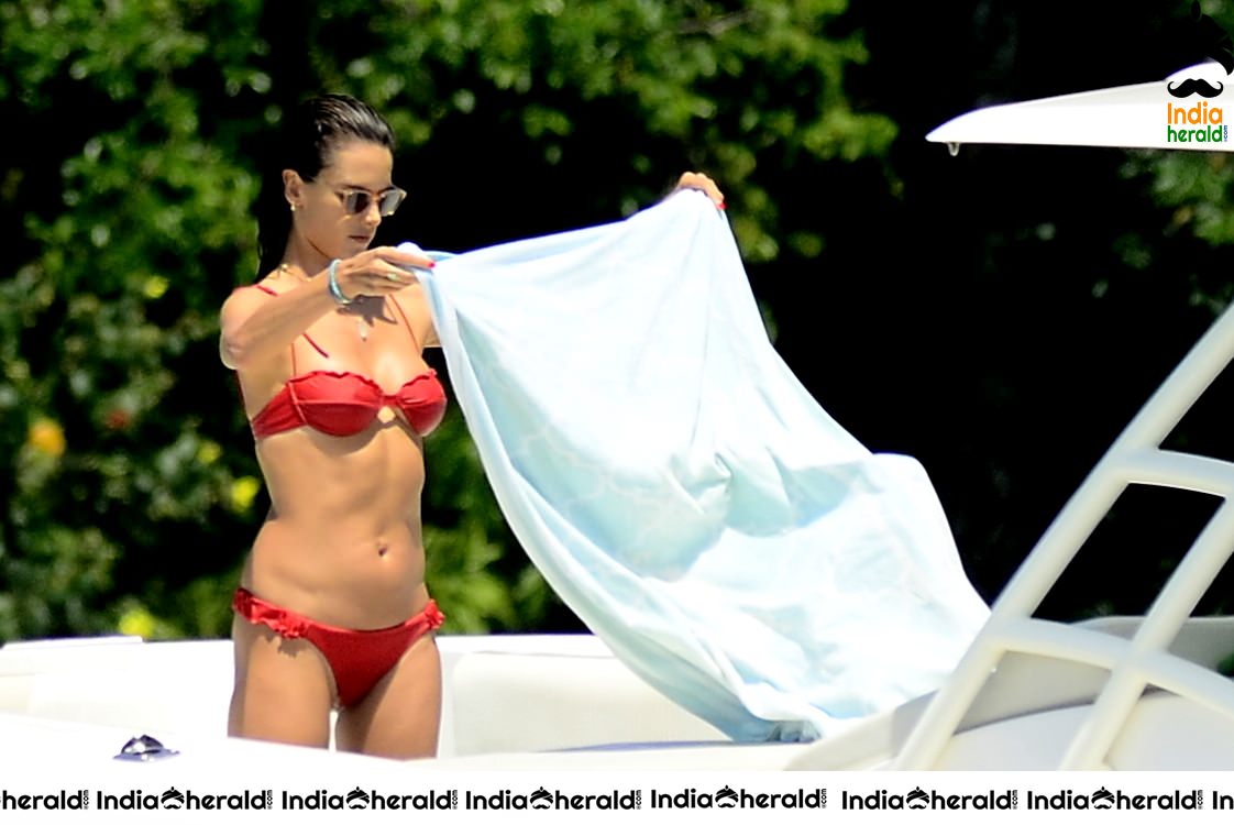 Alessandra Ambrosio caught in String Bikini while enjoying in Luxury Yacht Set 1