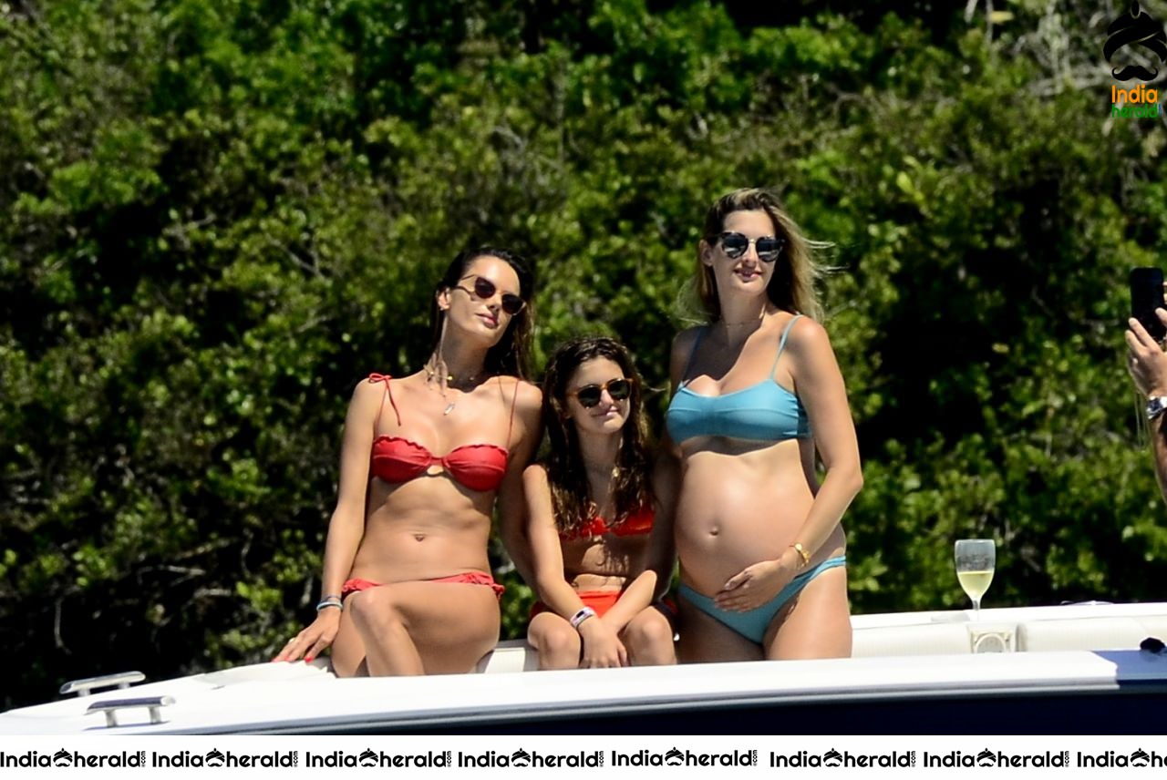 Alessandra Ambrosio caught in String Bikini while enjoying in Luxury Yacht Set 1
