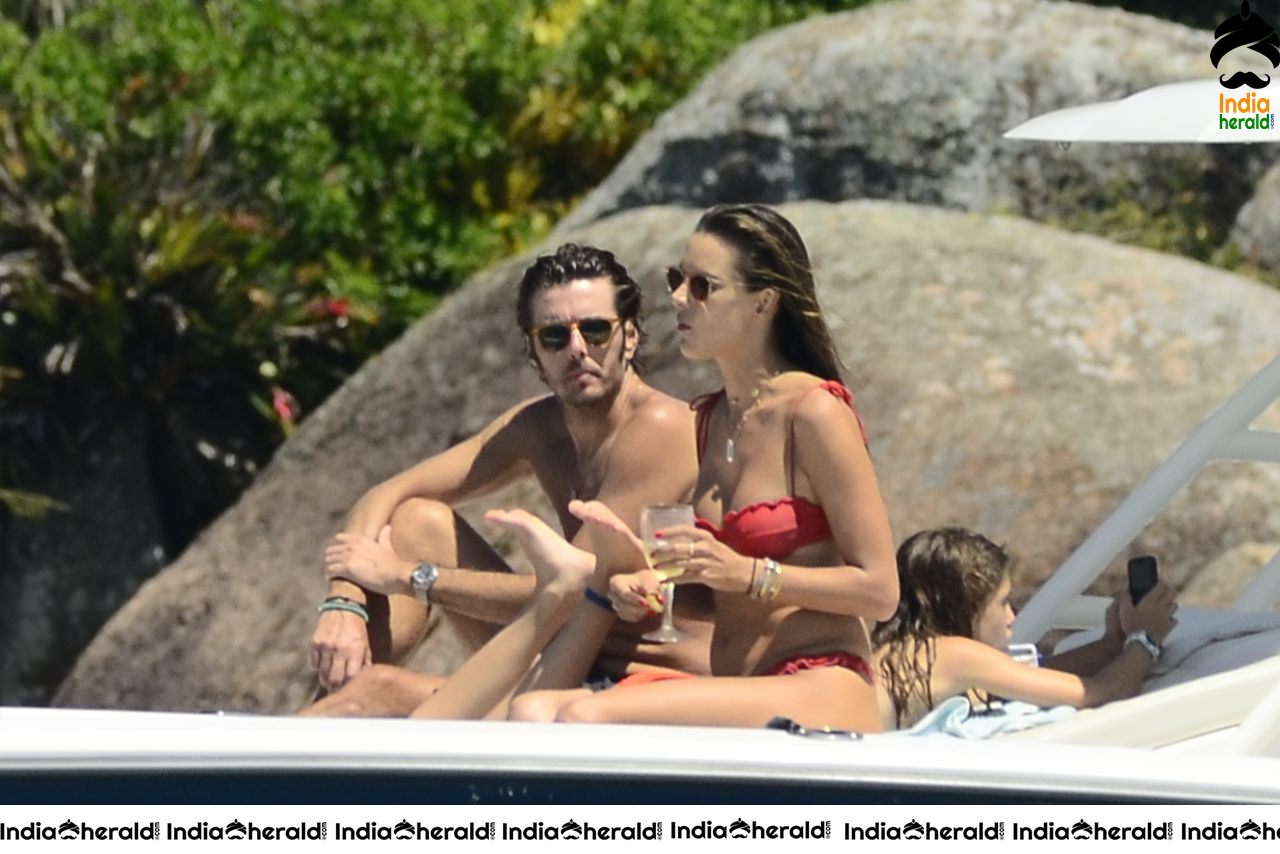 Alessandra Ambrosio caught in String Bikini while enjoying in Luxury Yacht Set 1