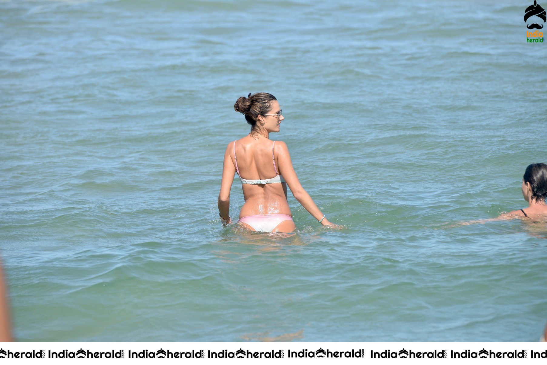 Alessandra Ambrosio in Bikini on the beach in Florianopolis Set 3