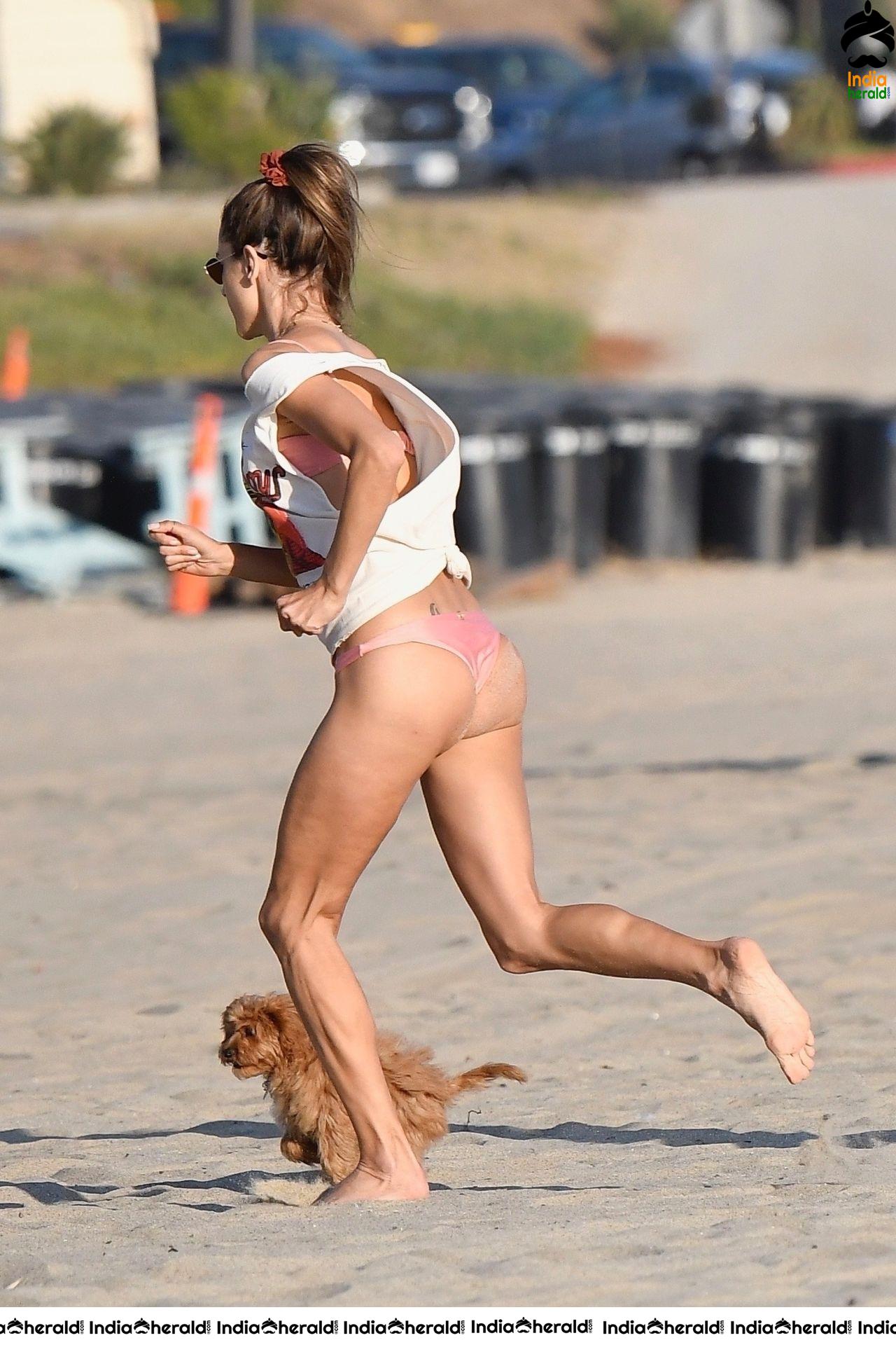 Alessandra Ambrosio playing volleyball on Santa Monica beach