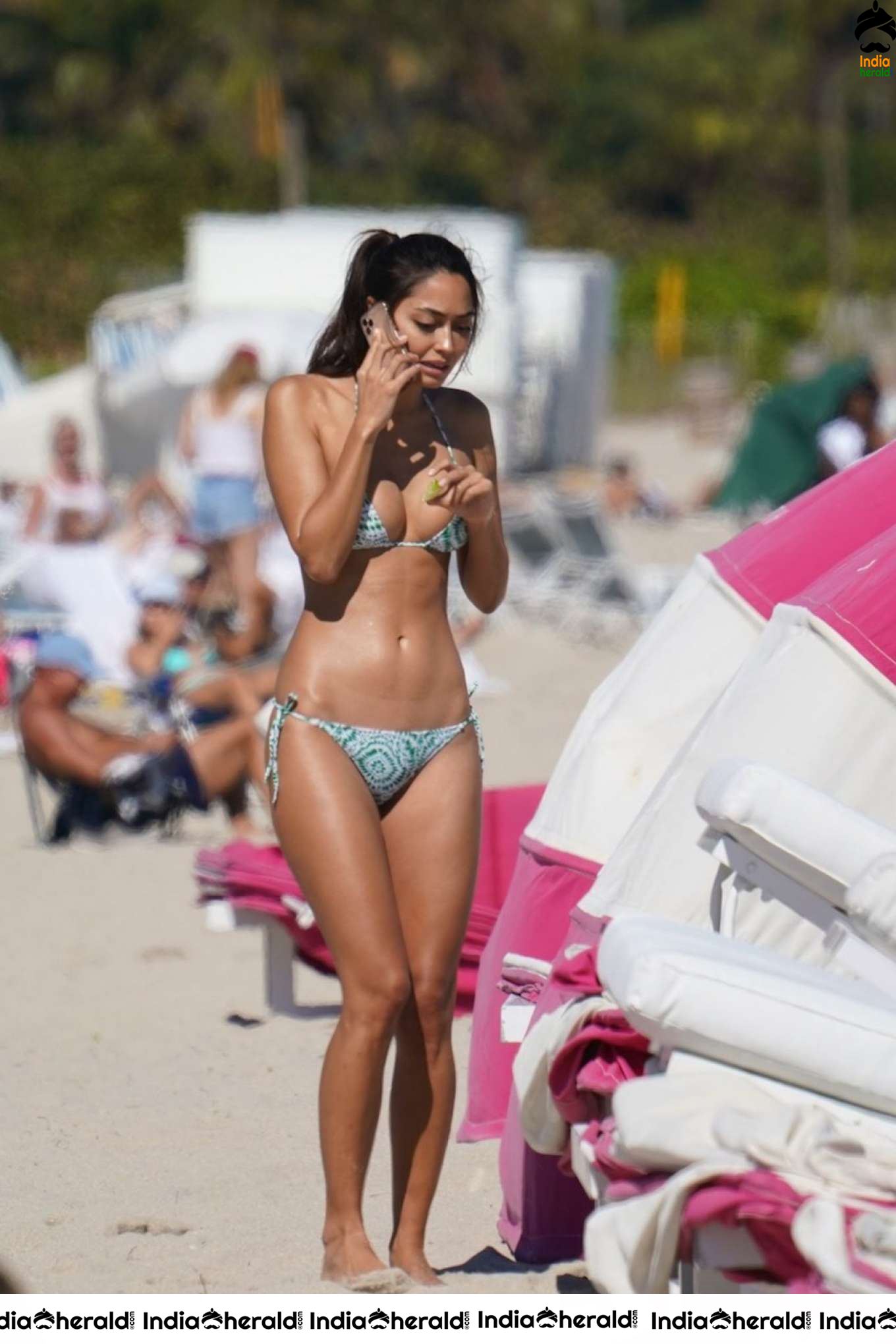 Ambra Gutierrez spotted frolicking in water with a friend in Miami Set 2